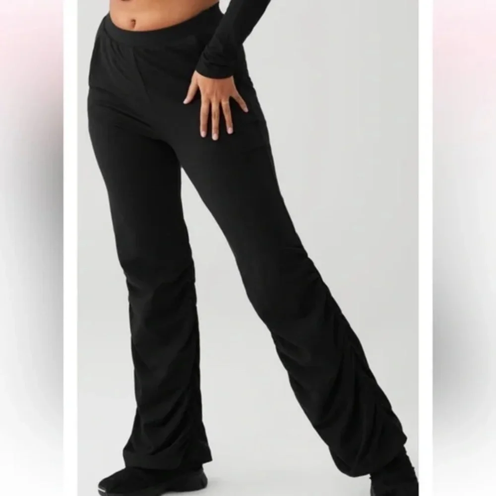 ALO Yoga Ruched French Terry Pants